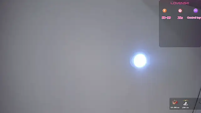 Snapshot of paulinasaeEnz chatting on November 2025 12:52:02 PM paulinasaeEnz online show from November 2025 12:52:02 PM