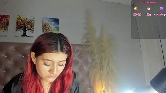 Snapshot of paulinasaeEnz chatting on November 2025 01:15:02 PM paulinasaeEnz online show from November 2025 01:15:02 PM