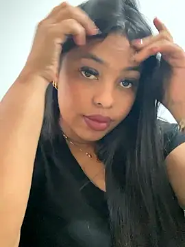 PUSHYLATE online show from January 2026 07:06:02 PM