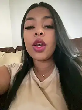 PUSHYLATE online show from April 2026 02:51:01 PM