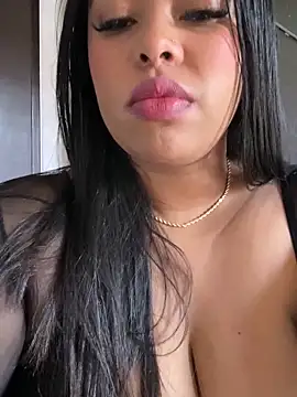 PUSHYLATE online show from October 2025 03:56:02 PM