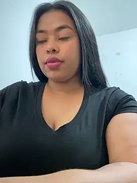 PUSHYLATE online show from November 2025 06:41:02 PM