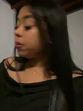 PUSHYLATE online show from February 2026 02:12:02 AM