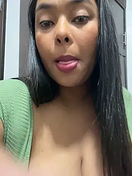 PUSHYLATE online show from October 2025 04:33:01 AM