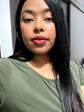 PUSHYLATE online show from November 2025 02:27:01 AM