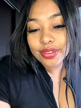 PUSHYLATE online show from October 2025 08:53:02 PM