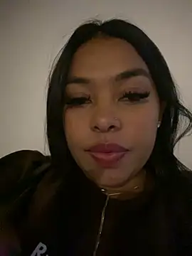 PUSHYLATE online show from October 2025 04:13:01 AM
