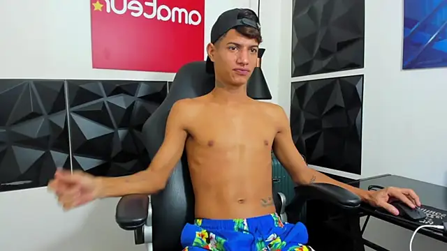 Snapshot of xbrefranco chatting on March 2025 01:50:02 PM xbrefranco online show from March 2025 01:50:02 PM
