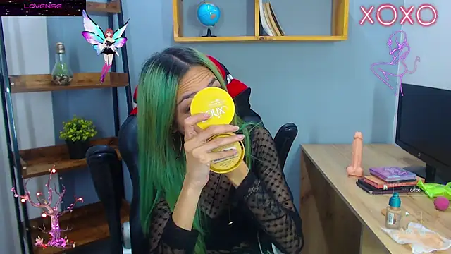 Snapshot of Erika_Stevens chatting on October 2025 12:00:02 AM Erika Stevens online show from October 2025 12:00:02 AM