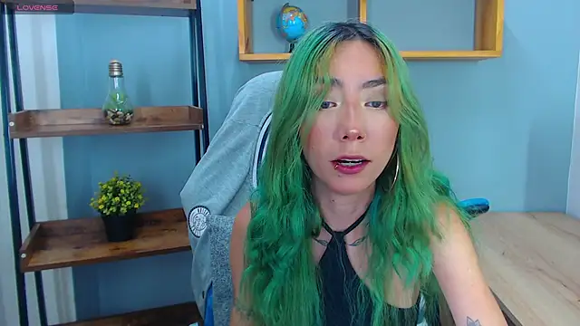 Erika Stevens online show from October 2025 11:38:02 PM