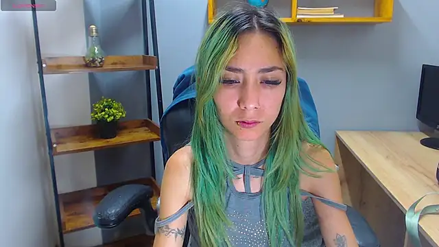 Snapshot of Erika_Stevens chatting on November 2025 12:14:01 AM Erika Stevens online show from November 2025 12:14:01 AM