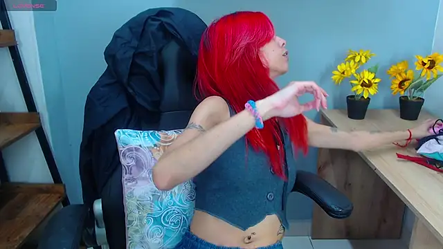 Erika Stevens online show from April 2026 04:04:02 PM