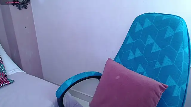 Snapshot of Erika_Stevens chatting on November 2025 03:16:01 PM Erika Stevens online show from November 2025 03:16:01 PM