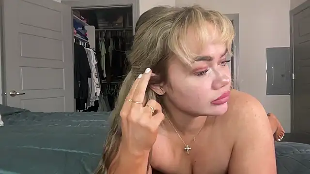 ElenaErickson online show from March 2025 12:21:01 AM
