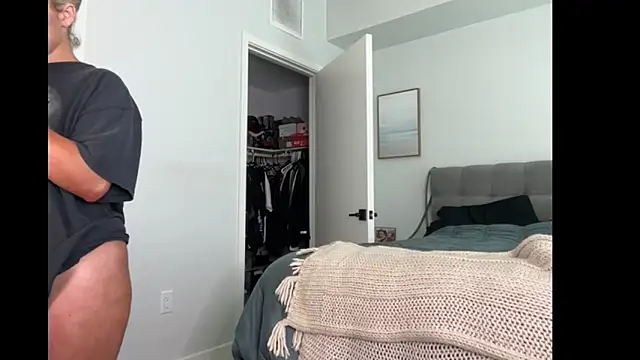 ElenaErickson online show from December 2025 08:58:01 PM