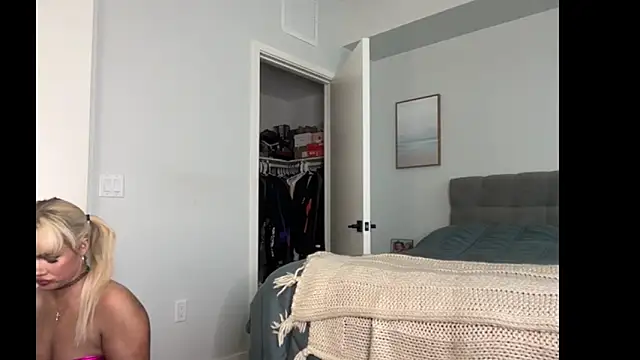 ElenaErickson online show from January 2026 07:42:02 PM