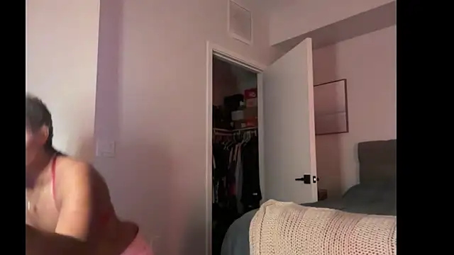 ElenaErickson online show from May 2026 03:08:01 AM