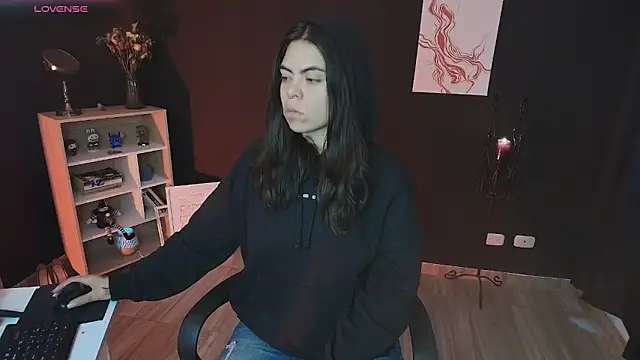  WednesdayFriday  online show from February 2025 08:59:02 PM