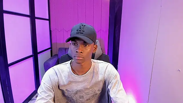 Snapshot of JacksonMuller_ chatting on December 2025 01:48:02 PM JacksonMuller online show from December 2025 01:48:02 PM