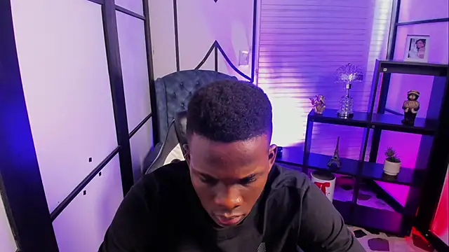 JacksonMuller  online show from October 2025 01:32:01 PM