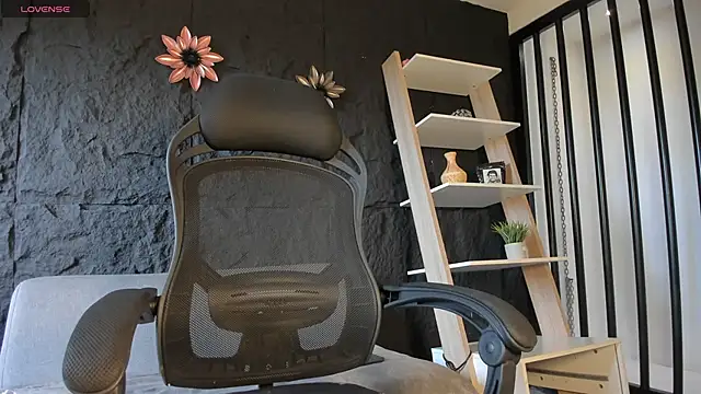 Snapshot of JacksonMuller_ chatting on December 2025 12:48:02 PM JacksonMuller online show from December 2025 12:48:02 PM