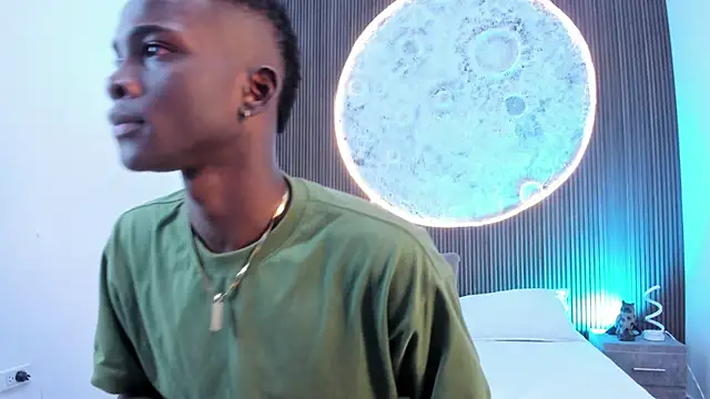 JacksonMuller  online show from January 2026 02:10:02 PM