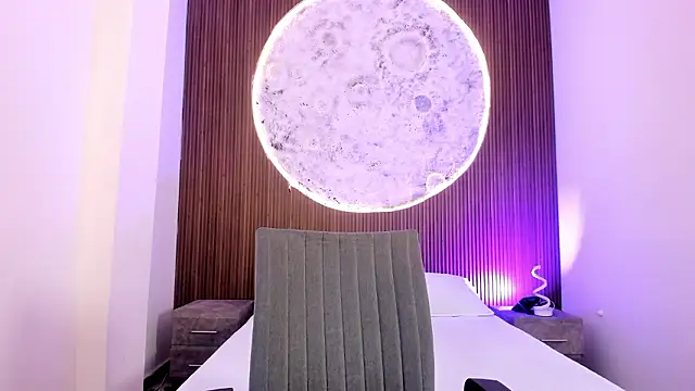 JacksonMuller  online show from February 2026 01:44:01 PM