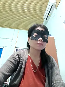 Snapshot of Anna_Toy19 chatting on December 2025 02:43:02 PM Anna Toy19 online show from December 2025 02:43:02 PM