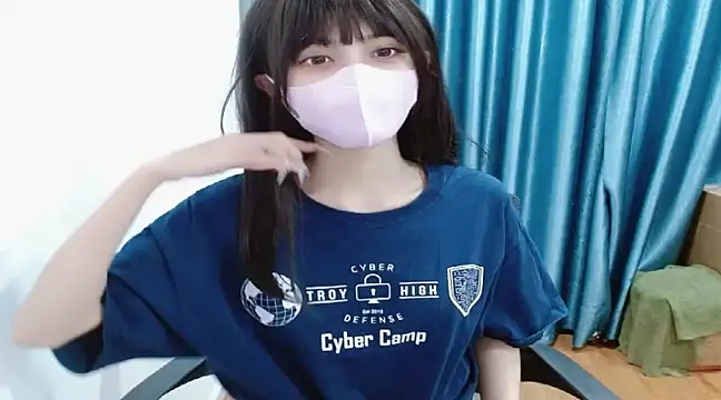 Snapshot of Cici_babier chatting on December 2024 05:10:01 PM Cici babier online show from December 2024 05:10:01 PM