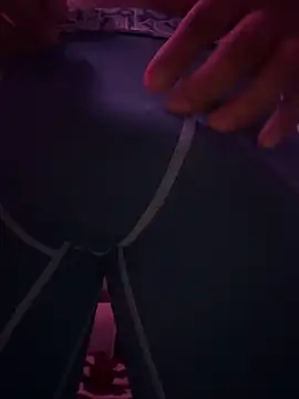 jmoney232303 online show from April 2026 04:04:01 AM