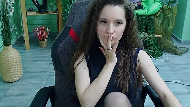 Miss Barbara  online show from March 2025 10:42:01 PM