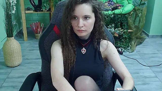 Miss Barbara  online show from March 2025 11:09:02 PM