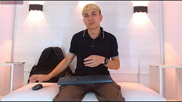 jeic 18 online show from October 2025 04:08:02 PM