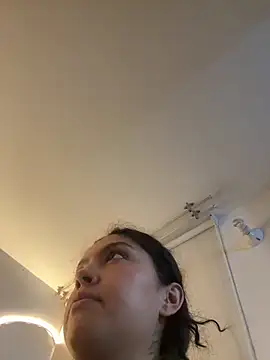 Nathcurly  online show from April 2026 02:37:02 AM