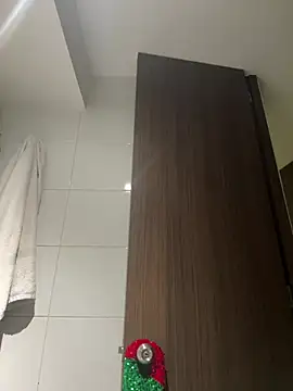 Nathcurly  online show from February 2026 02:51:02 AM