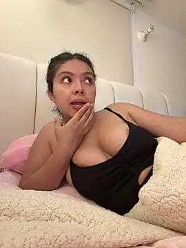 Nathcurly  online show from February 2026 08:19:01 PM