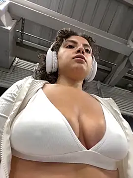 Nathcurly  online show from January 2025 05:51:01 AM