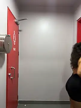 Nathcurly  online show from September 2025 03:07:02 AM