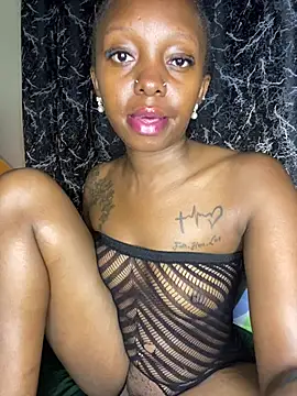 Snapshot of Sexy_barb2 chatting on March 2026 10:35:02 AM Sexy barb2 online show from March 2026 10:35:02 AM