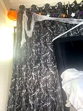 Snapshot of Sexy_barb2 chatting on October 2025 07:40:01 AM Sexy barb2 online show from October 2025 07:40:01 AM