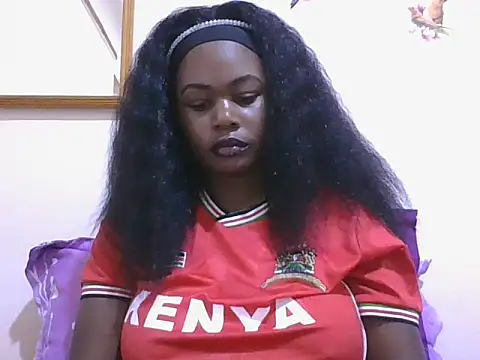 tanishacute online show from October 2025 01:53:04 PM