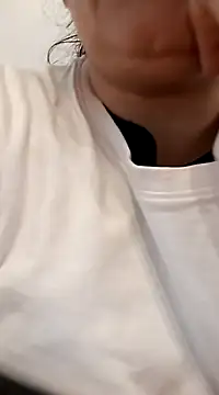 Snapshot of sonia1488 chatting on December 2024 02:20:01 PM sonia1488 online show from December 2024 02:20:01 PM