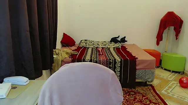 Sophie Fantasys online show from April 2026 10:45:02 PM