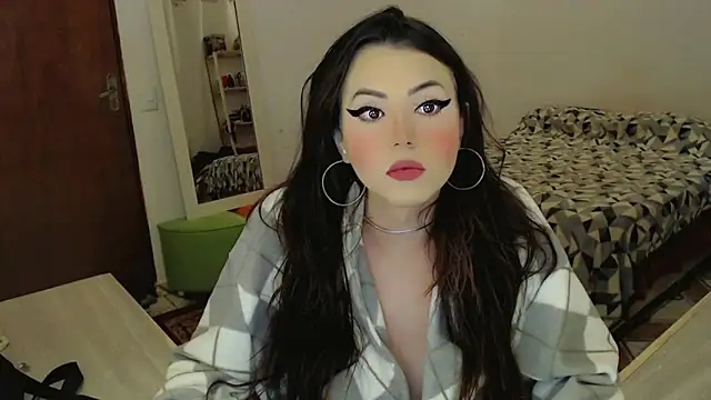 Snapshot of Sophie_Fantasys chatting on June 2026 11:21:02 PM Sophie Fantasys online show from June 2026 11:21:02 PM