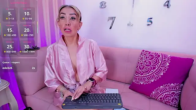 EvelinaGrey online show from February 2026 03:11:02 PM