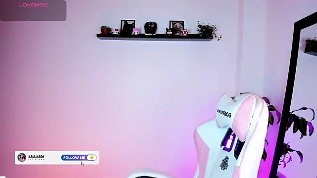 kali ka  online show from November 2025 08:01:01 PM