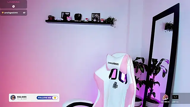 kali ka  online show from December 2025 09:10:02 PM