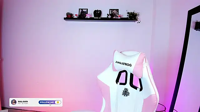 kali ka  online show from November 2025 06:30:01 PM