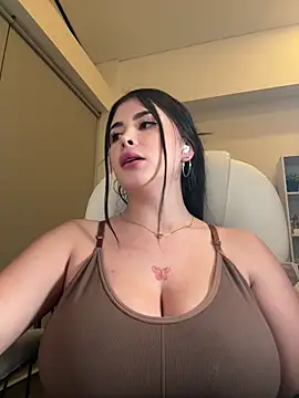 misslollipop04 online show from April 2026 03:00:02 AM