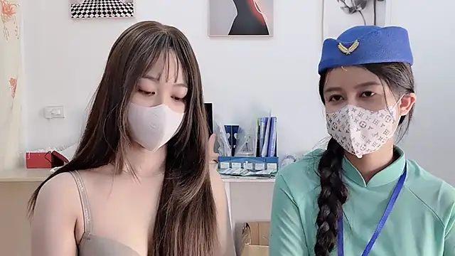 Mono-Stewardesss online show from February 2026 04:24:02 PM